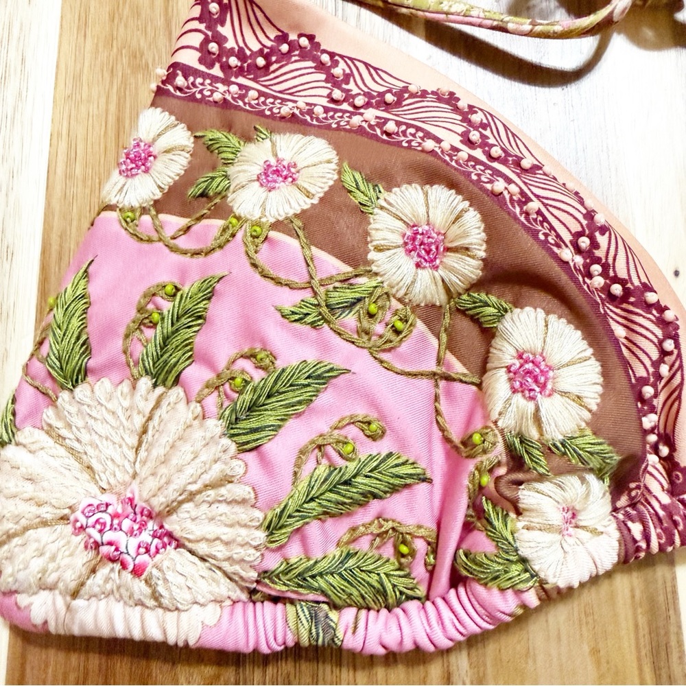Agua Bendita SET Bikini 2 Pieces-Lolita Top & Tammy Bottom in Pink Embroidered - Picture 11 of 16
